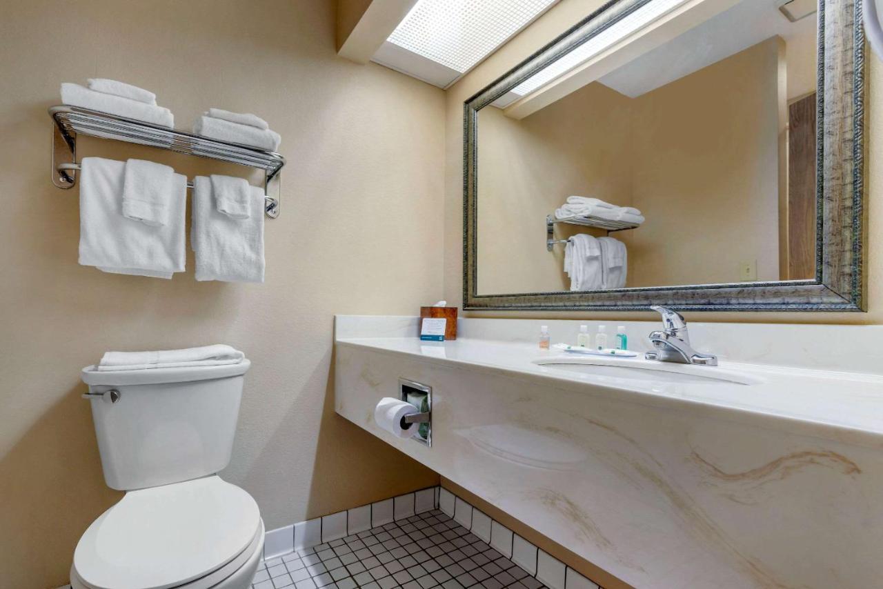 Quality Inn St Cloud West Saint Cloud Exterior foto